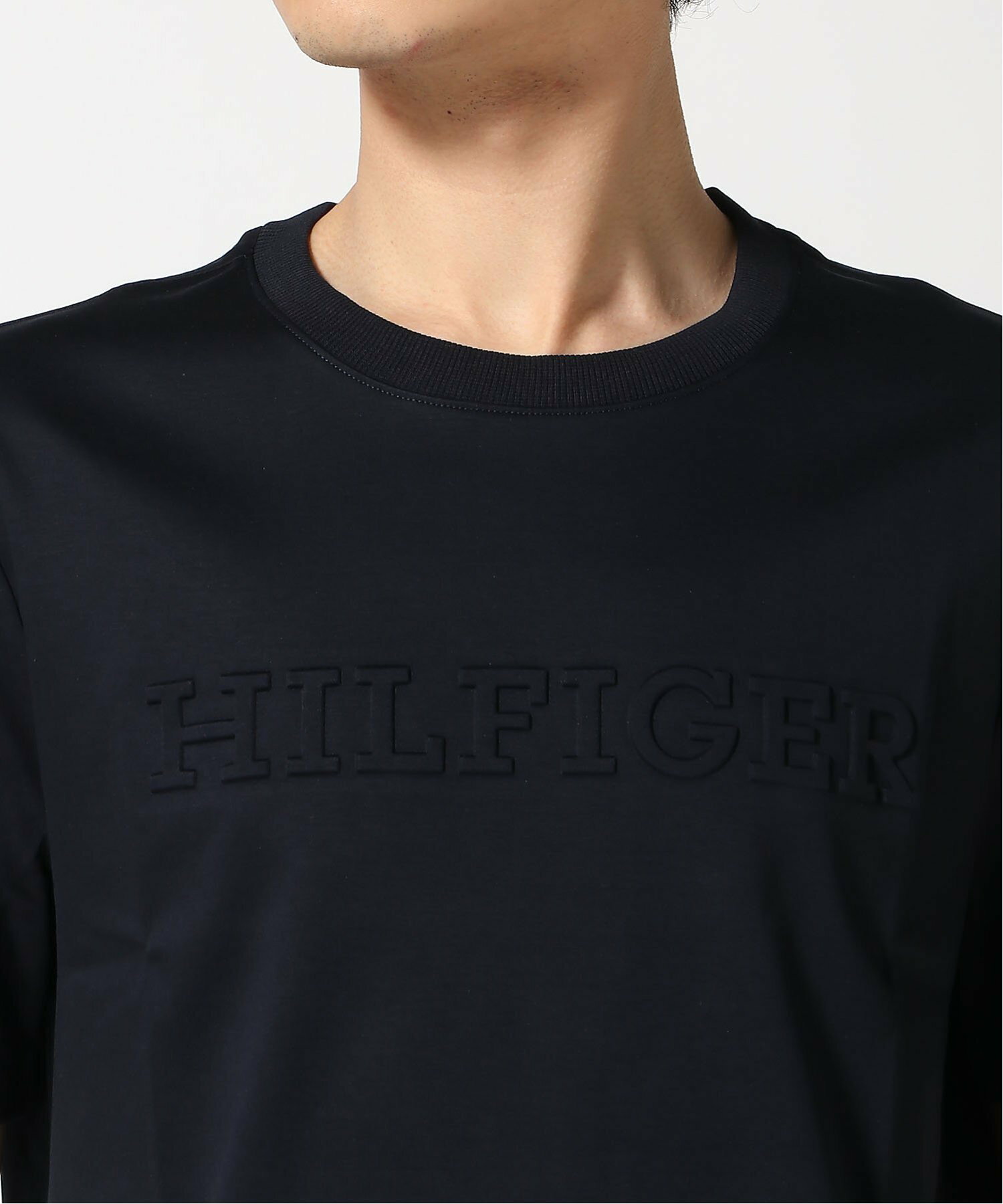 (M)TOMMY HILFIGER(トミーヒルフィガー) インターロックエンボスTシャツ